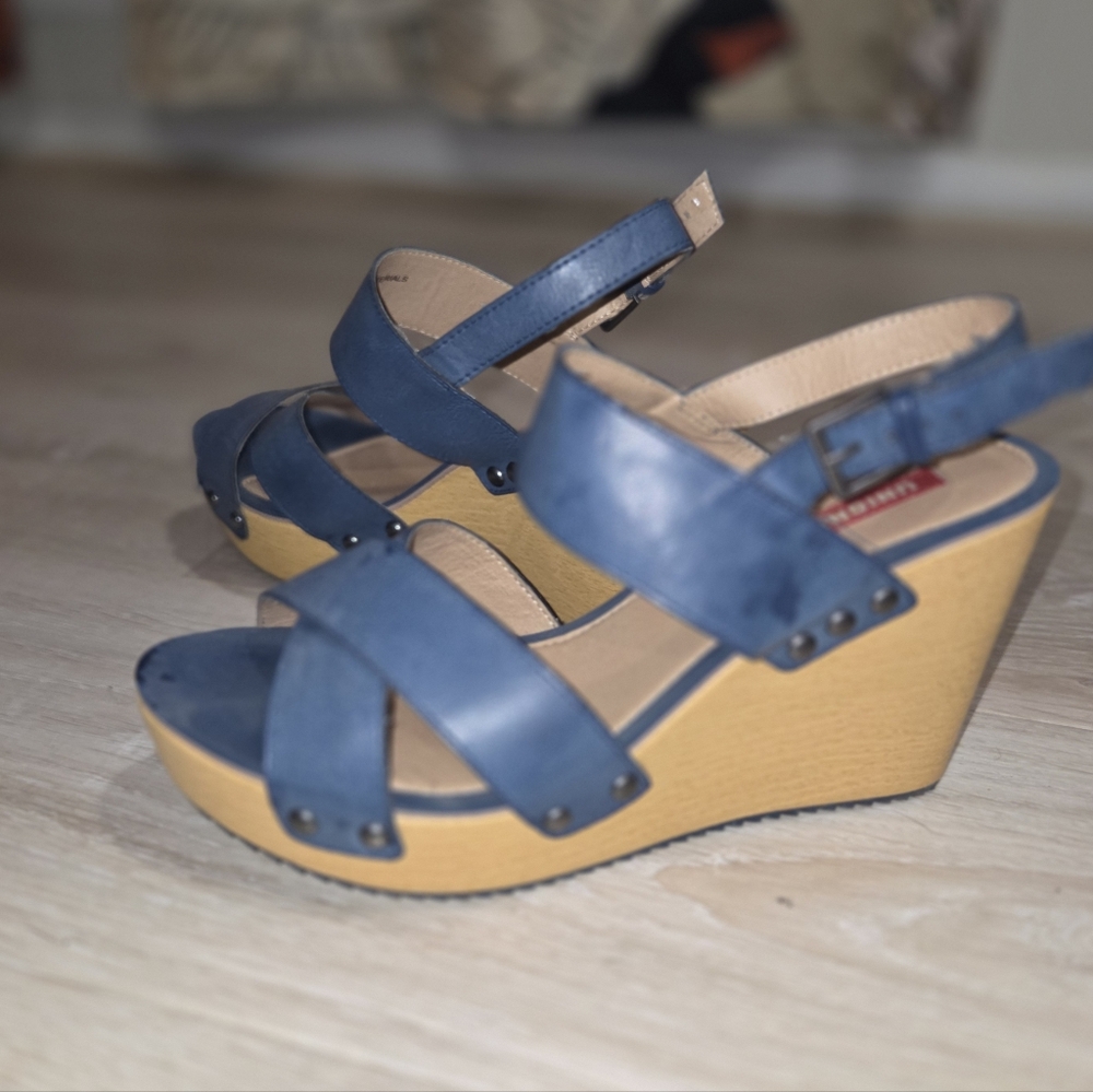 UNIONBAY Women's Y2k Wedge Sandals Cornflower Blue Hippy Boho Strappy Sz 9.5